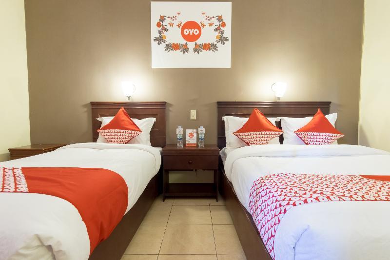 Oyo 1030 Hotel Bumi Asih Medan Exterior photo